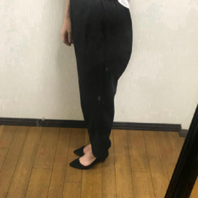 ZARA(ザラ)の値下げ‼️サルエル風キレイ目パンツ テーパードパンツ 美脚パンツ レディースのパンツ(サルエルパンツ)の商品写真