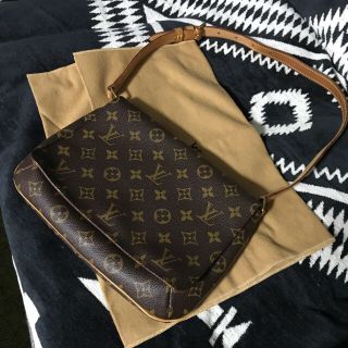 ルイヴィトン(LOUIS VUITTON)のミュゼットタンゴ(ショルダーバッグ)