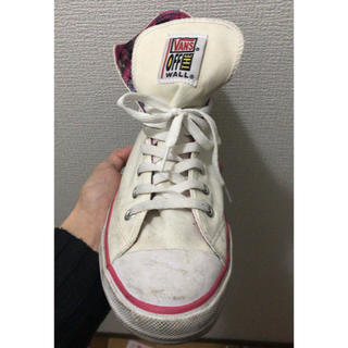 ヴァンズ(VANS)のVANS スニーカー 白・ピンク(スニーカー)