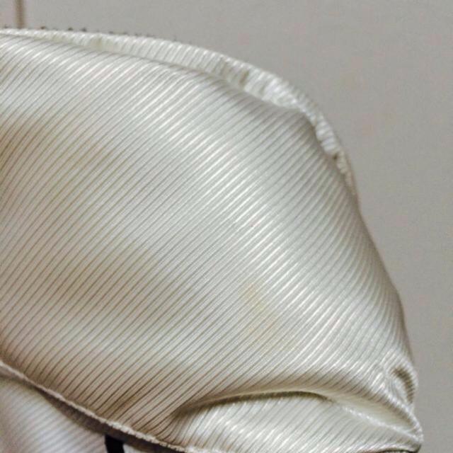 NIKE(ナイキ)のナイキ ブルゾン ホワイト レディースのジャケット/アウター(ブルゾン)の商品写真