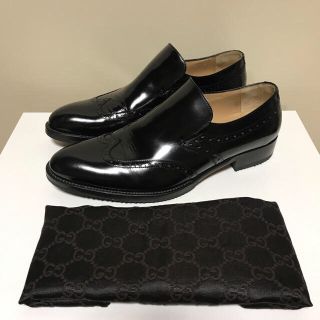 グッチ(Gucci)の☆グッチ ウィングチップ レザー シューズ ローファー 黒 イタリア製(ドレス/ビジネス)