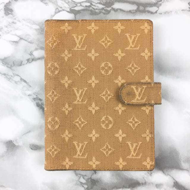 LOUIS VUITTON - 【正規品】LOUIS VUITTON＊ルイヴィトン/手帳カバーの通販 by ＊♡クローバー♡＊'s shop