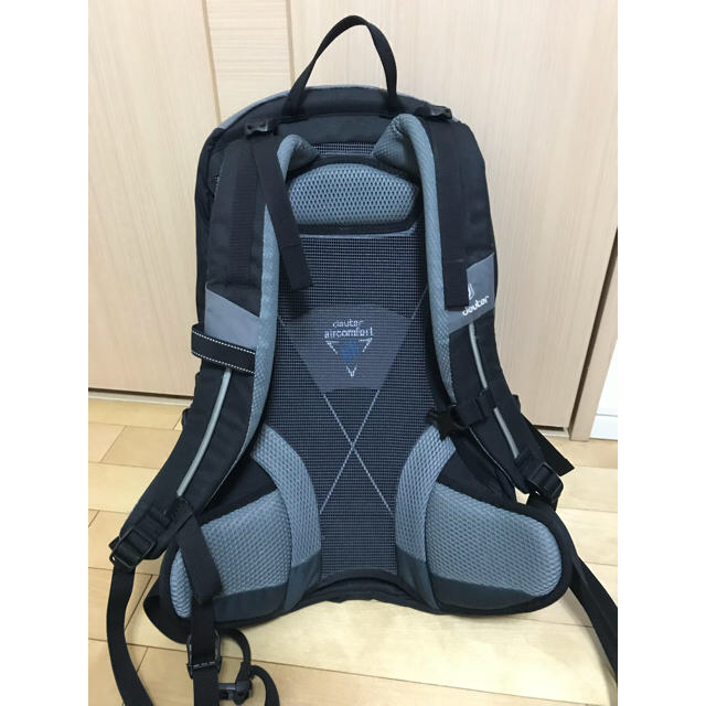 Deuter(ドイター)のドイター(deuter) バックパック フューチュラ22　22L スポーツ/アウトドアのアウトドア(登山用品)の商品写真