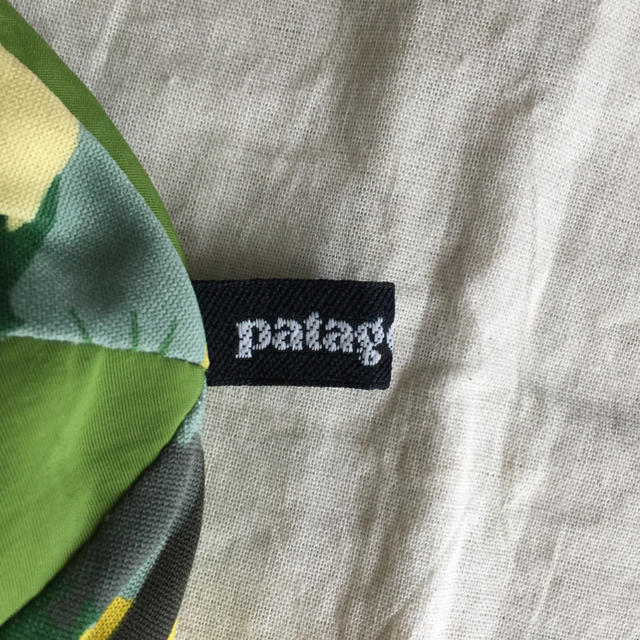 patagonia(パタゴニア)のパタゴニア リバーシブルハット baby キッズ/ベビー/マタニティのこども用ファッション小物(帽子)の商品写真