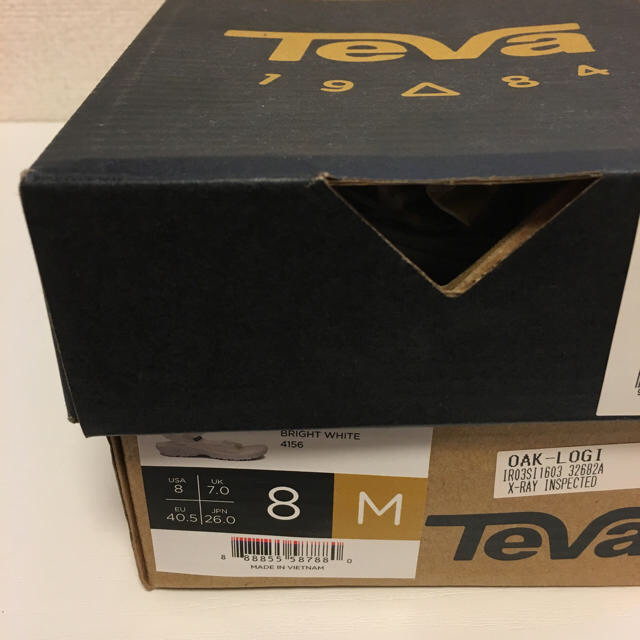 Teva(テバ)のteva ハリケーン ホワイト メンズの靴/シューズ(サンダル)の商品写真