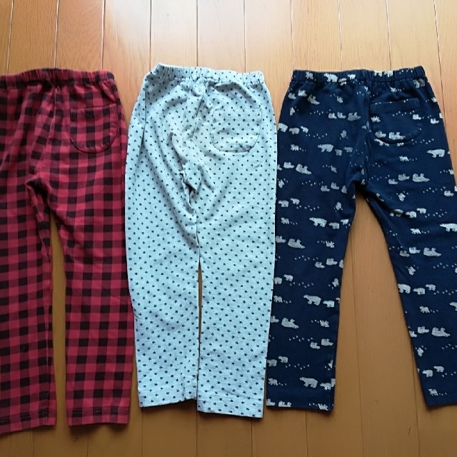 UNIQLO(ユニクロ)のUNIQLO　レギンス　100 キッズ/ベビー/マタニティのキッズ服男の子用(90cm~)(パンツ/スパッツ)の商品写真