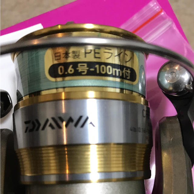 DAIWA(ダイワ)の新品 ダイワ クレスト2006PE糸付 スポーツ/アウトドアのフィッシング(リール)の商品写真