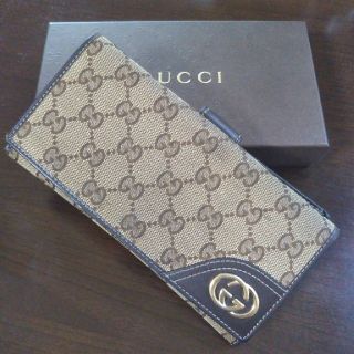 グッチ(Gucci)のGUCCI長財布Ｗホック☆中古☆(財布)