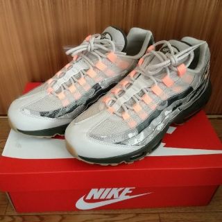 ナイキ(NIKE)のAIR MAX 95 ESSENTIAL　27センチ(スニーカー)