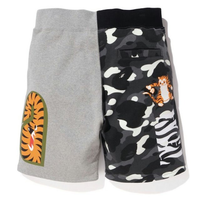 A BATHING APE(アベイシングエイプ)の送料込sizeS Abathingape Tiger shark shorts メンズのパンツ(ショートパンツ)の商品写真