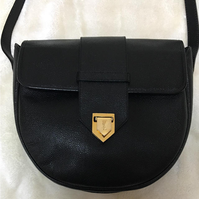 2023お得 Saint Laurent - 美品◎イヴサンローラン ショルダーバッグ