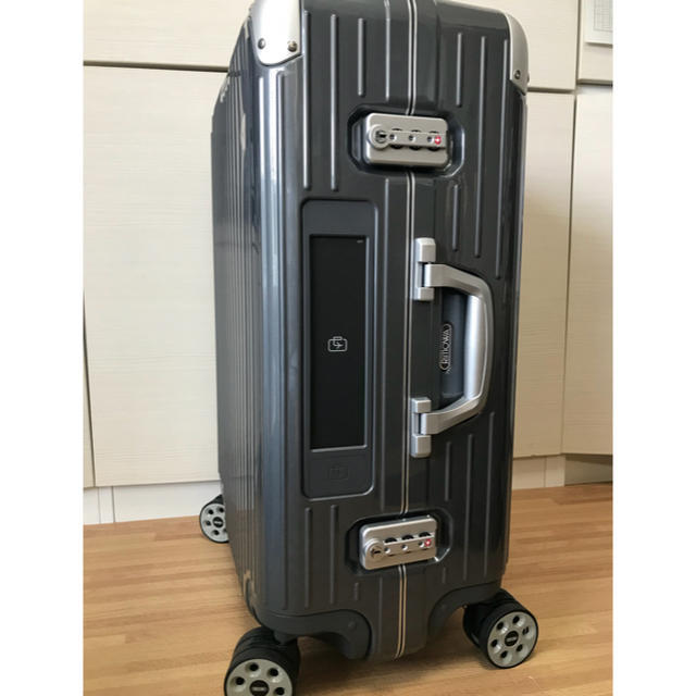 RIMOWA(リモワ)の【希少・新品】リモワ ルフトハンザ 60L メンズのバッグ(トラベルバッグ/スーツケース)の商品写真