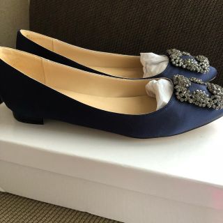 マノロブラニク(MANOLO BLAHNIK)のビジュー マノロ風 ネイビー (ハイヒール/パンプス)