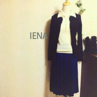 イエナ(IENA)のパールボタン ニット(ニット/セーター)