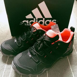 アディダス(adidas)の♡新品♡adidas トレッキングシューズ♡(登山用品)