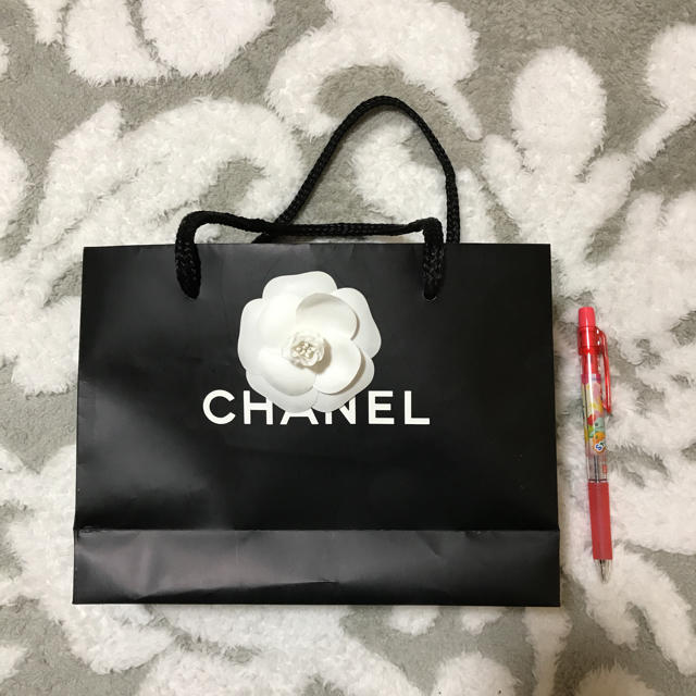 CHANEL ショップ袋 レディースのバッグ(ショップ袋)の商品写真