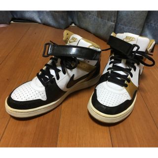 ナイキ(NIKE)のNIKE ハイカットスニーカー 23.5(スニーカー)