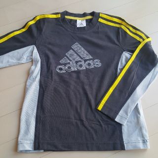 アディダス(adidas)のアディダス ジュニア長袖Tシャツ(Tシャツ/カットソー)