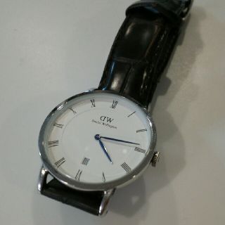 ダニエルウェリントン(Daniel Wellington)の【修理したい人向け】故障しているダニエル ウェリントン(腕時計(アナログ))