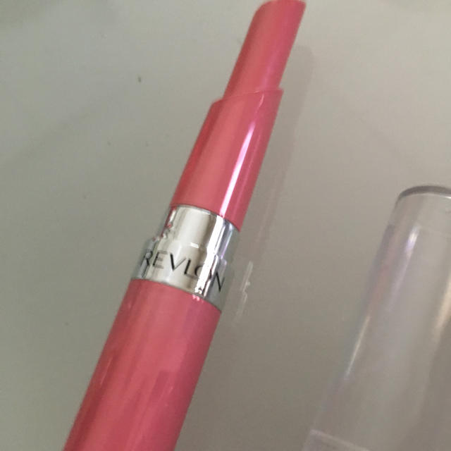 REVLON(レブロン)のレブロン リップ ピンク コスメ/美容のベースメイク/化粧品(口紅)の商品写真