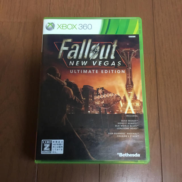 Xbox360(エックスボックス360)のFallout NEW VEGAS ULTIMATE EDITION  エンタメ/ホビーのゲームソフト/ゲーム機本体(家庭用ゲームソフト)の商品写真