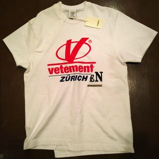 vetements 再構築Tシャツ(Tシャツ/カットソー(半袖/袖なし))