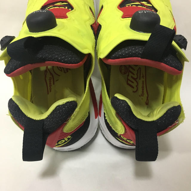 Reebok(リーボック)の【専用】Reebok INSTAPUMP FURY OG size4(23cm) レディースの靴/シューズ(スニーカー)の商品写真