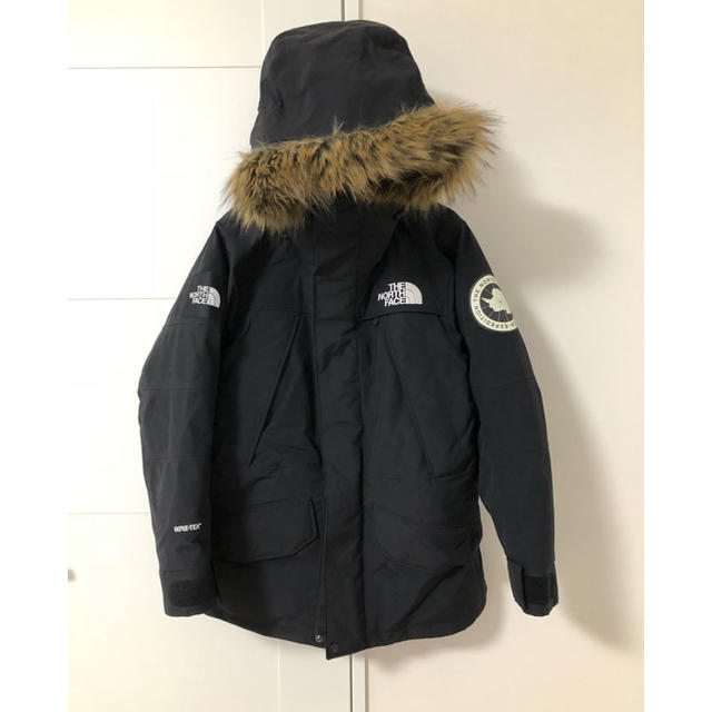 THE NORTH FACE(ザノースフェイス)のノースフェイス アンタークティカ パーカー ジャケット 黒 極美品 Sサイズ メンズのジャケット/アウター(ダウンジャケット)の商品写真