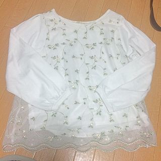 マジェスティックレゴン(MAJESTIC LEGON)のマジェスティックレゴン 花柄 刺繍(シャツ/ブラウス(長袖/七分))