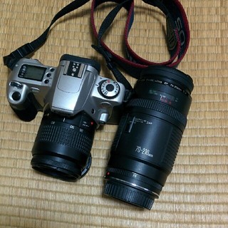 キヤノン(Canon)のキヤノン 　EOS　 Kiss 3 　レンズセット(フィルムカメラ)