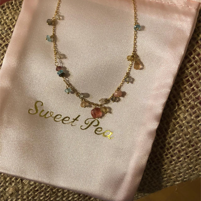 素敵でユニークな Sweet Peaネックレス ネックレス