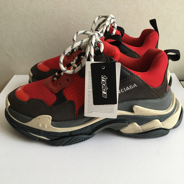 Balenciaga(バレンシアガ)のサイズ41 バレンシアガ トリプルs メンズの靴/シューズ(スニーカー)の商品写真