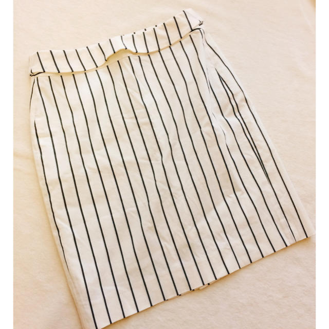 TOMORROWLAND(トゥモローランド)のマカフィー♡美人なストライプ柄タイトスカート レディースのスカート(ひざ丈スカート)の商品写真
