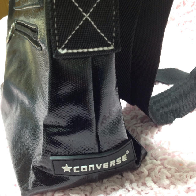 CONVERSE(コンバース)のCONVERSE メッセンジャーバッグ【美品】 メンズのバッグ(メッセンジャーバッグ)の商品写真