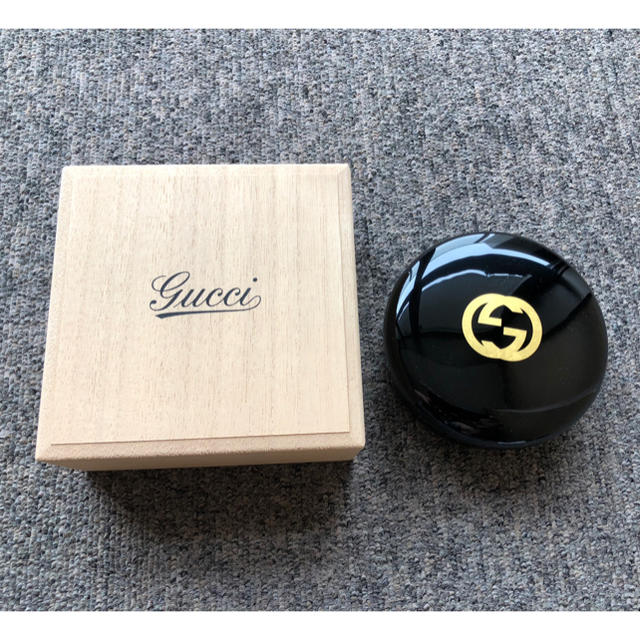 Gucci   GUCCI ロゴ入りヤンポ蓋付き菓子器の通販 by 's shop