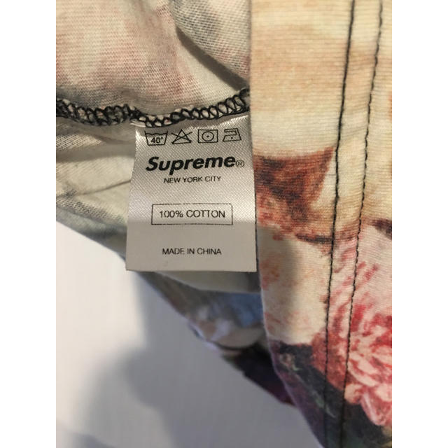 Supreme(シュプリーム)のsupreme 花柄 Tシャツ S メンズのトップス(Tシャツ/カットソー(半袖/袖なし))の商品写真
