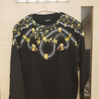 マルセロブロン(MARCELO BURLON)のマルセロバーロン　スウェット　蛇柄(スウェット)