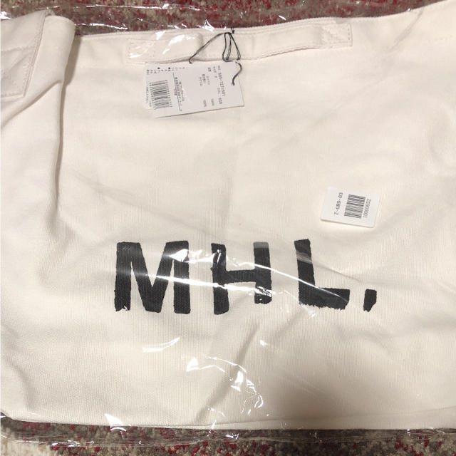 MARGARET HOWELL(マーガレットハウエル)の新品/MHL. (マーガレットハウエル) ホワイト 2WAYトートバッグ レディースのバッグ(トートバッグ)の商品写真