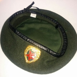 ベレー帽　フランス軍　グリーン　60cm(ハンチング/ベレー帽)