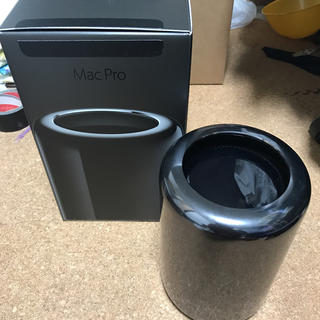 アップル(Apple)のMac Pro late2013(デスクトップ型PC)