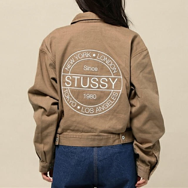 STUSSY(ステューシー)の【確約済】 レディースのジャケット/アウター(Gジャン/デニムジャケット)の商品写真