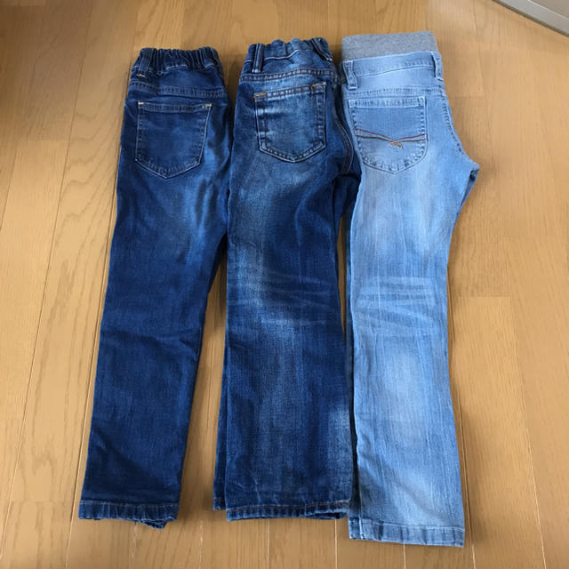 GAP(ギャップ)のキッズ パンツ 3本セット デニム 110 120 キッズ/ベビー/マタニティのキッズ服男の子用(90cm~)(パンツ/スパッツ)の商品写真