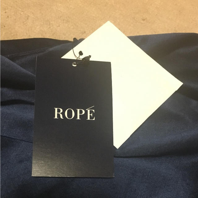 ROPE’(ロペ)の新品 国産【ROPE】ワンピースドレス レディースのワンピース(ひざ丈ワンピース)の商品写真