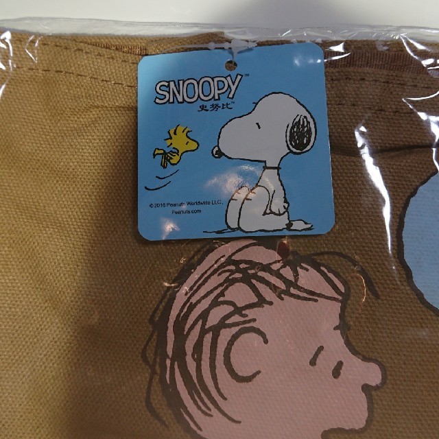 スヌーピー SNOOPY コットンランチトート エンタメ/ホビーのおもちゃ/ぬいぐるみ(キャラクターグッズ)の商品写真