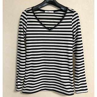 アズールバイマウジー(AZUL by moussy)の美品 VネックボーダーロングTシャツ #ZARA #UNIQLO #moussy(Tシャツ(長袖/七分))