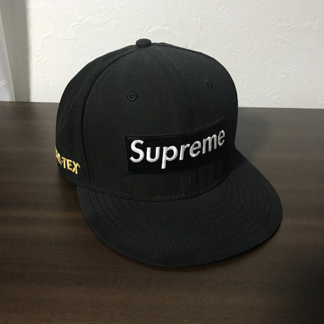 Supreme確実正規品 ニューエラ 63.5 サイズ8 ブラック キャップ