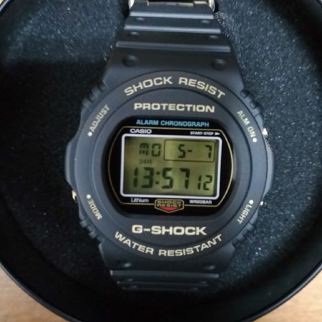 新品G-SHOCK 35th Anniversary DW-5735D(値下げ)-