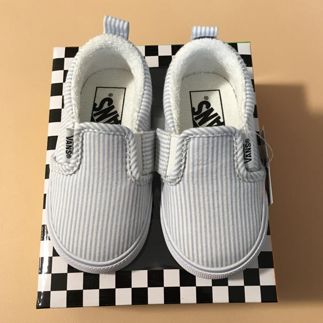 VANS(ヴァンズ)の新品☆vans スニーカー キッズ/ベビー/マタニティのベビー靴/シューズ(~14cm)(スニーカー)の商品写真