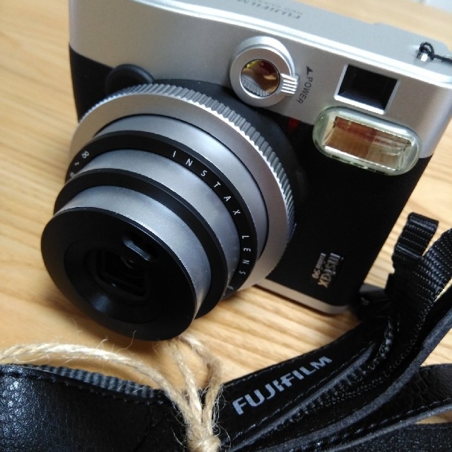 フィルムカメラ〘交渉中〙[チェキ]instax mini90 NEO CLASSIC