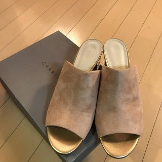 チャールズアンドキース(Charles and Keith)の新品 CHARLES&KEITH ベージュ サンダル(サンダル)